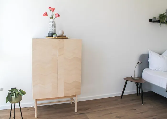 Tropical - Fuer Freunde & Familien, Stadtnah, Parkplatz, E-ladestation, Gitterbox Fuer Fahrraeder, Fitnessstudio, Digitale Gaestemappe Mit Restaurant- Und Unternehmenstipps