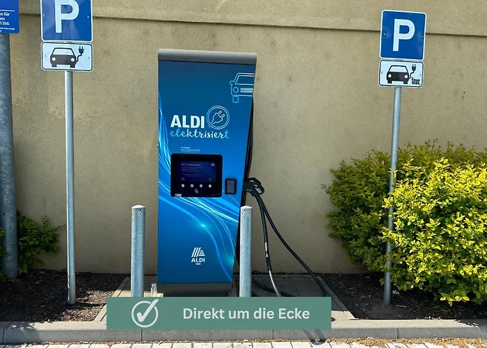 Tropical - Fuer Freunde & Familien, Stadtnah, Parkplatz, E-ladestation, Gitterbox Fuer Fahrraeder, Fitnessstudio, Digitale Gaestemappe Mit Restaurant- Und Unternehmenstipps *